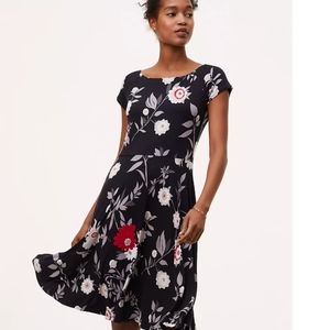NEW LOFT Stretchy Black Dress Floral Large $69.50